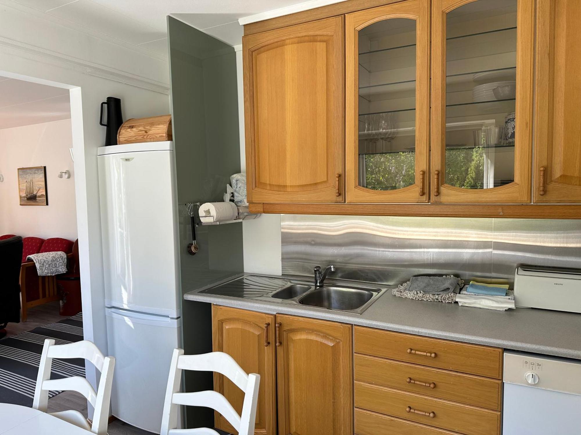 Mandal Apartment Mit Moeglichkeit Ein Boot Zu Benutzen Und Angeln Exterior foto